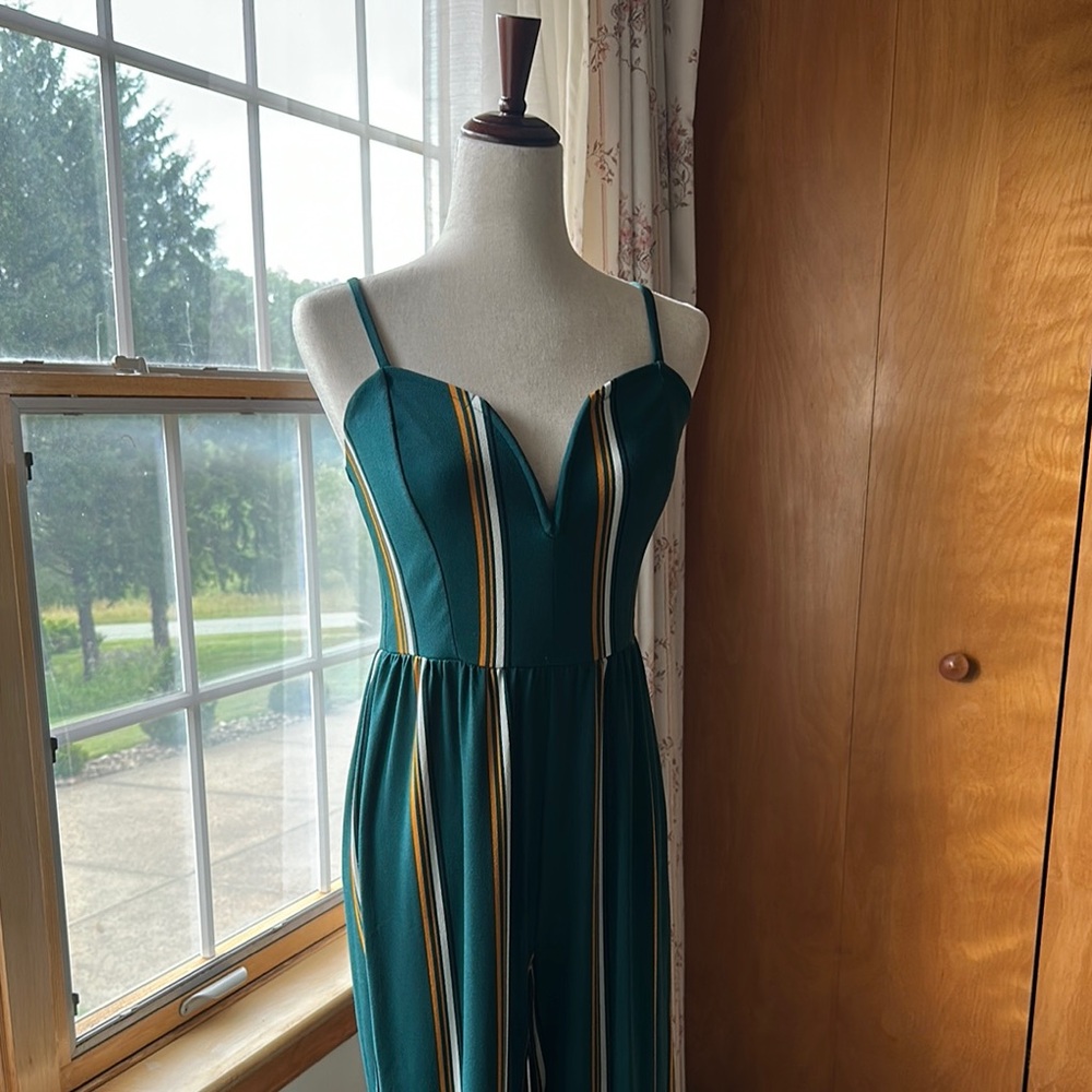 Express (NWT)- Stripped & Strappy Jumpsuit - Picture 4 of 11